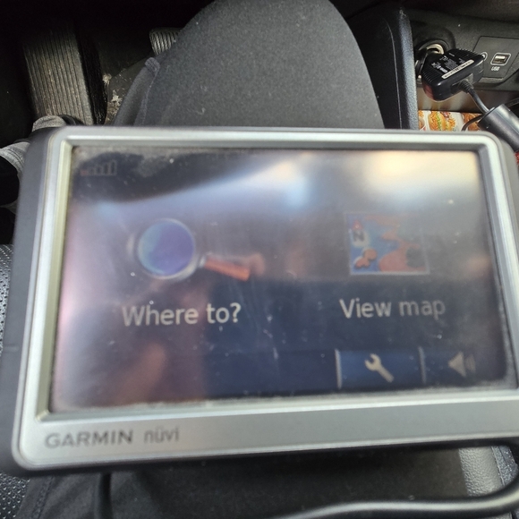 Garmin Nuvi - Picture 11 of 13